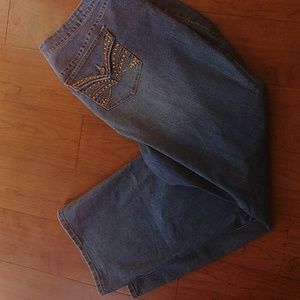 Torrid wide leg jeans with button pockets